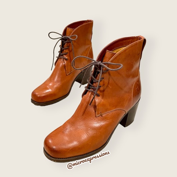 Frye Kendall Chukka Real Cognac Brown Leather Short Lace Up Heeled Ankle  Boots